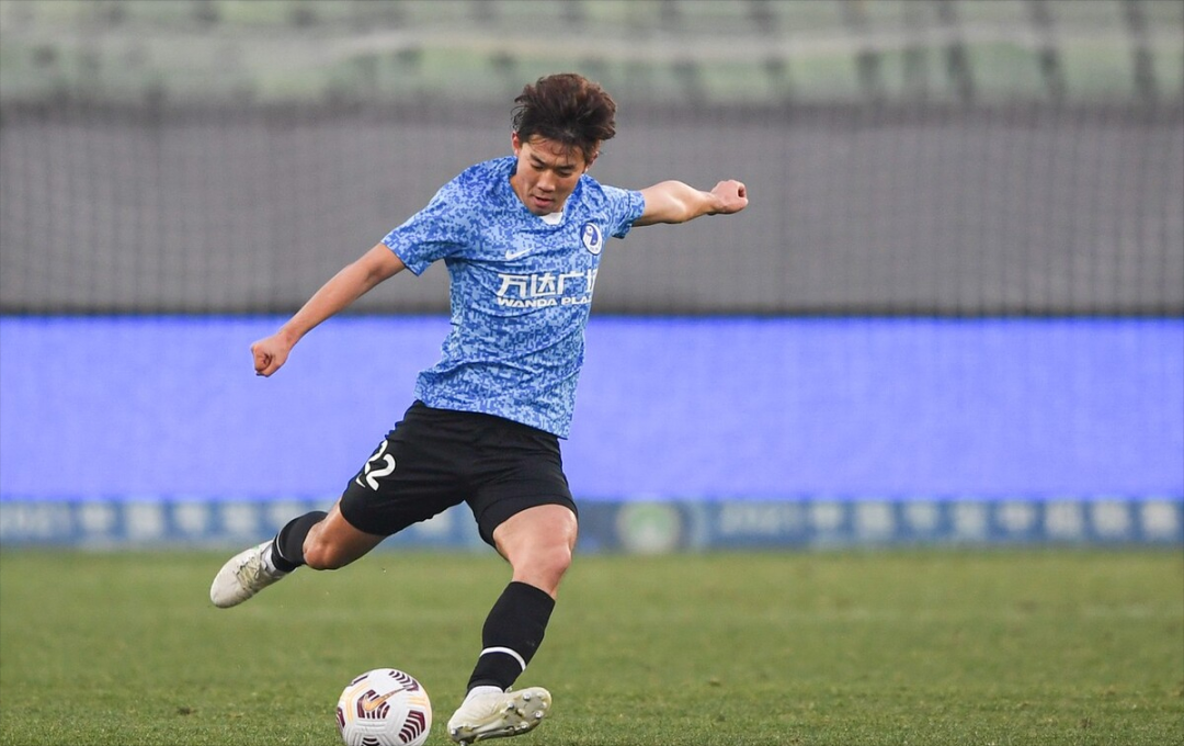 kaiyun-关于风云突变那不勒斯冲刺阶段门线救险；中超版图或变；底气十足；球探报告显示潜力的信息