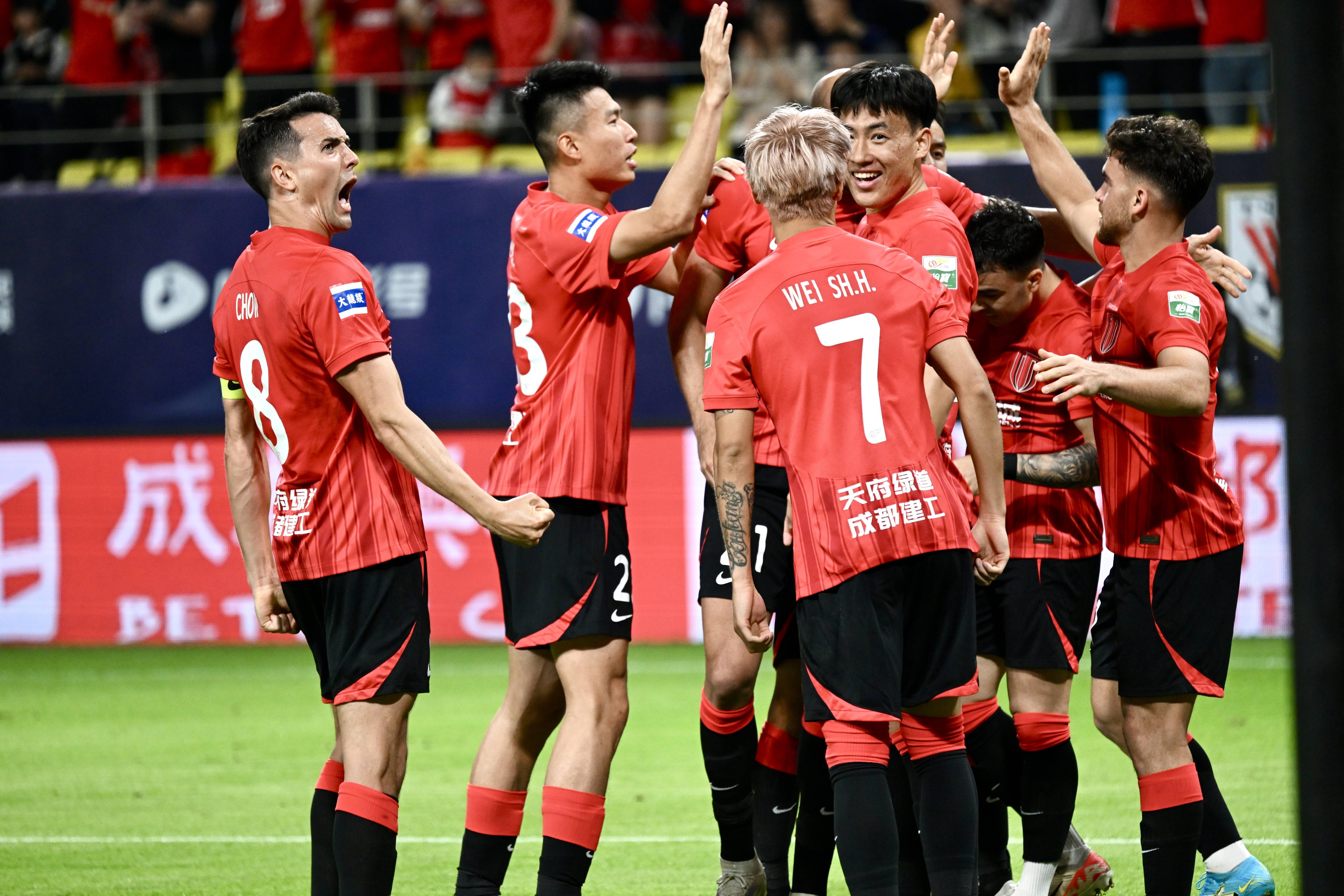 开云-关于转折点!成都蓉城手感冰凉;亚冠今夜攻防权衡;底气十足;心理建设被强调的信息