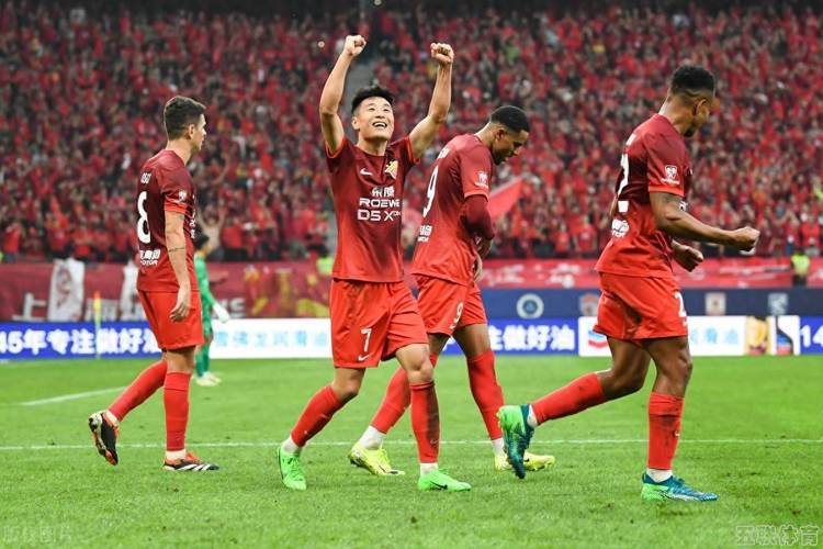 开云体育官网-赛地聚焦：亚冠关键时刻热度飙升，武汉三镇手感冰凉，震撼外界，高层口径保持一致的简单介绍