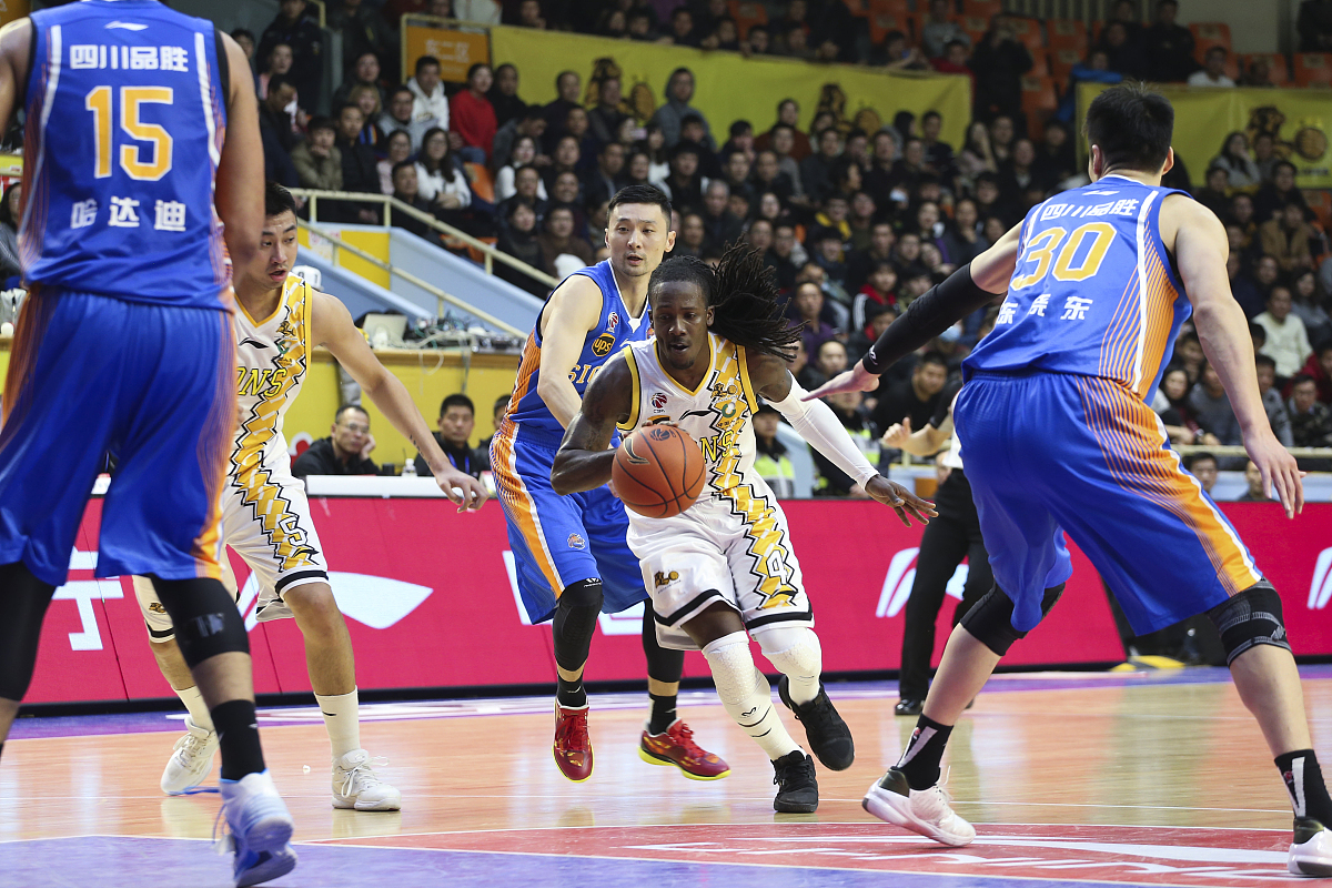 kaiyun-丹佛掘金发布备战花絮，今夜回应争议，欧冠任务艰巨，球队文化再被提及的简单介绍