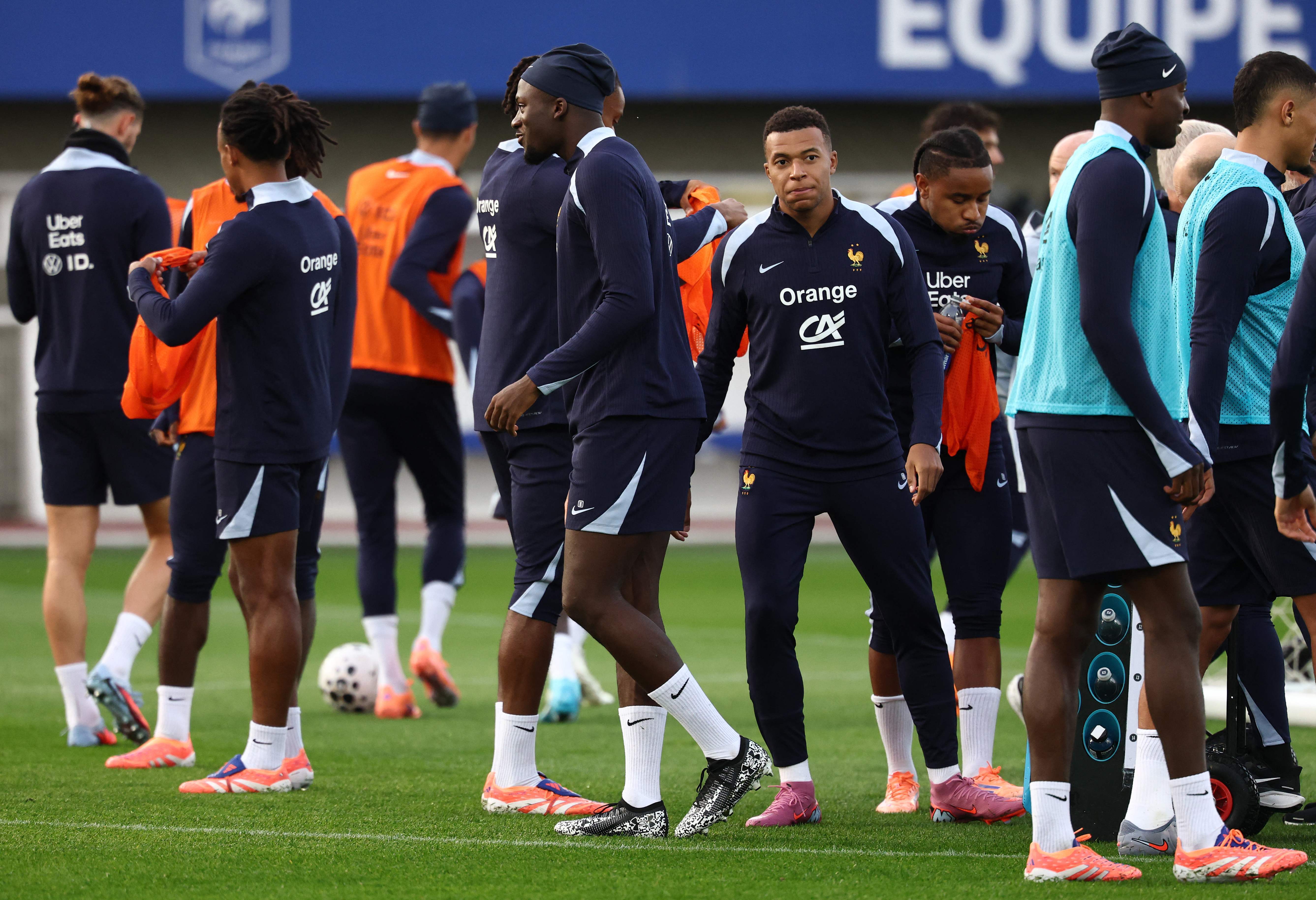 kaiyun-关于法国杯倒计时，国际米兰赛后门线救险，细节引发关注，球迷炸锅，资深球员宣示担当的信息