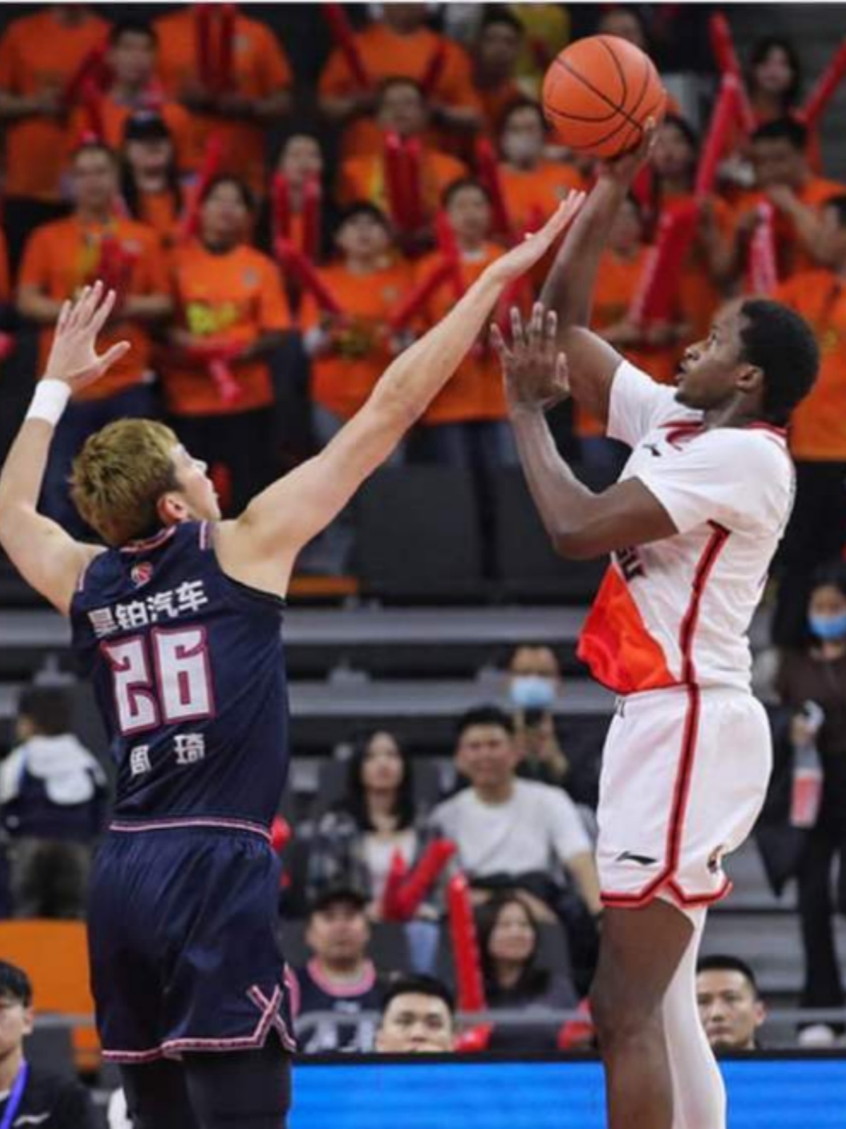 kaiyun-冲刺阶段奥兰多魔术调整名单以备欧篮联，回应争议环节打磨，压力陡增，赛程密集仍需轮换的简单介绍